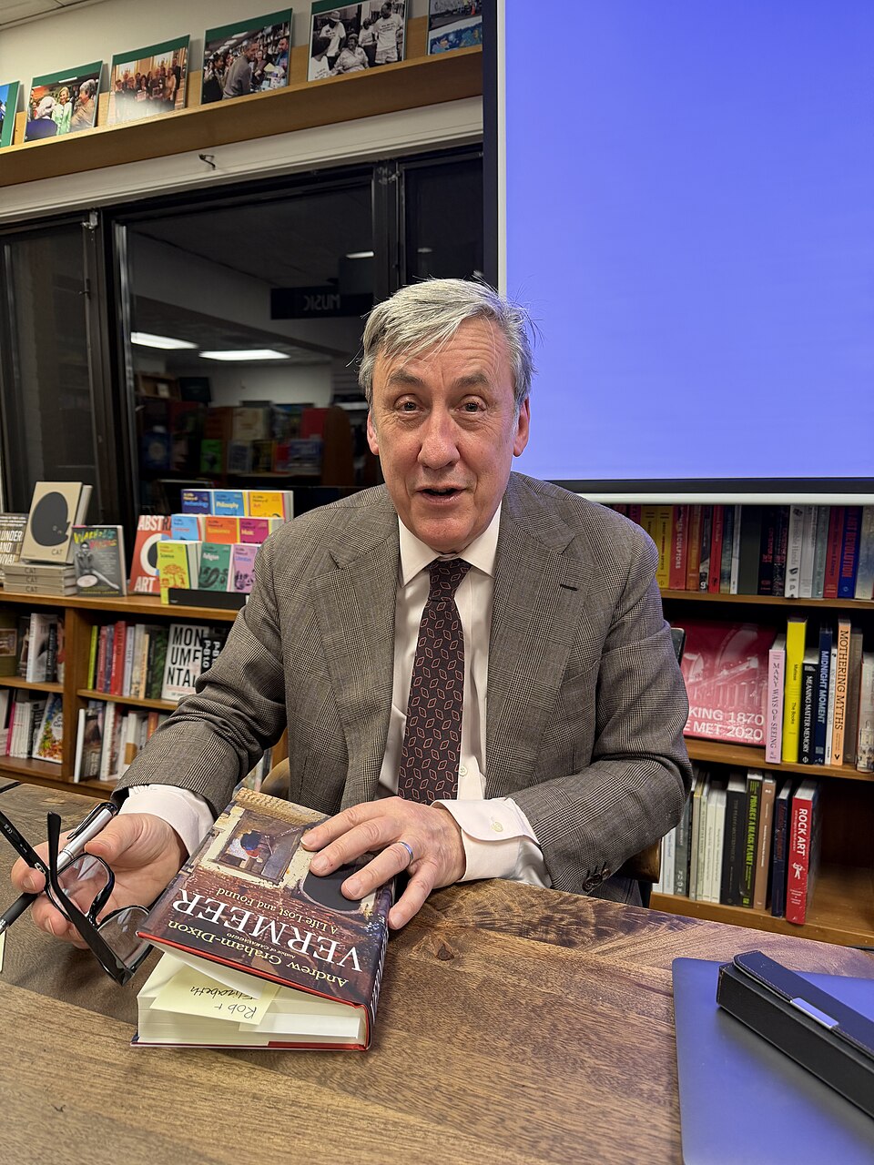 Andrew Graham-Dixon